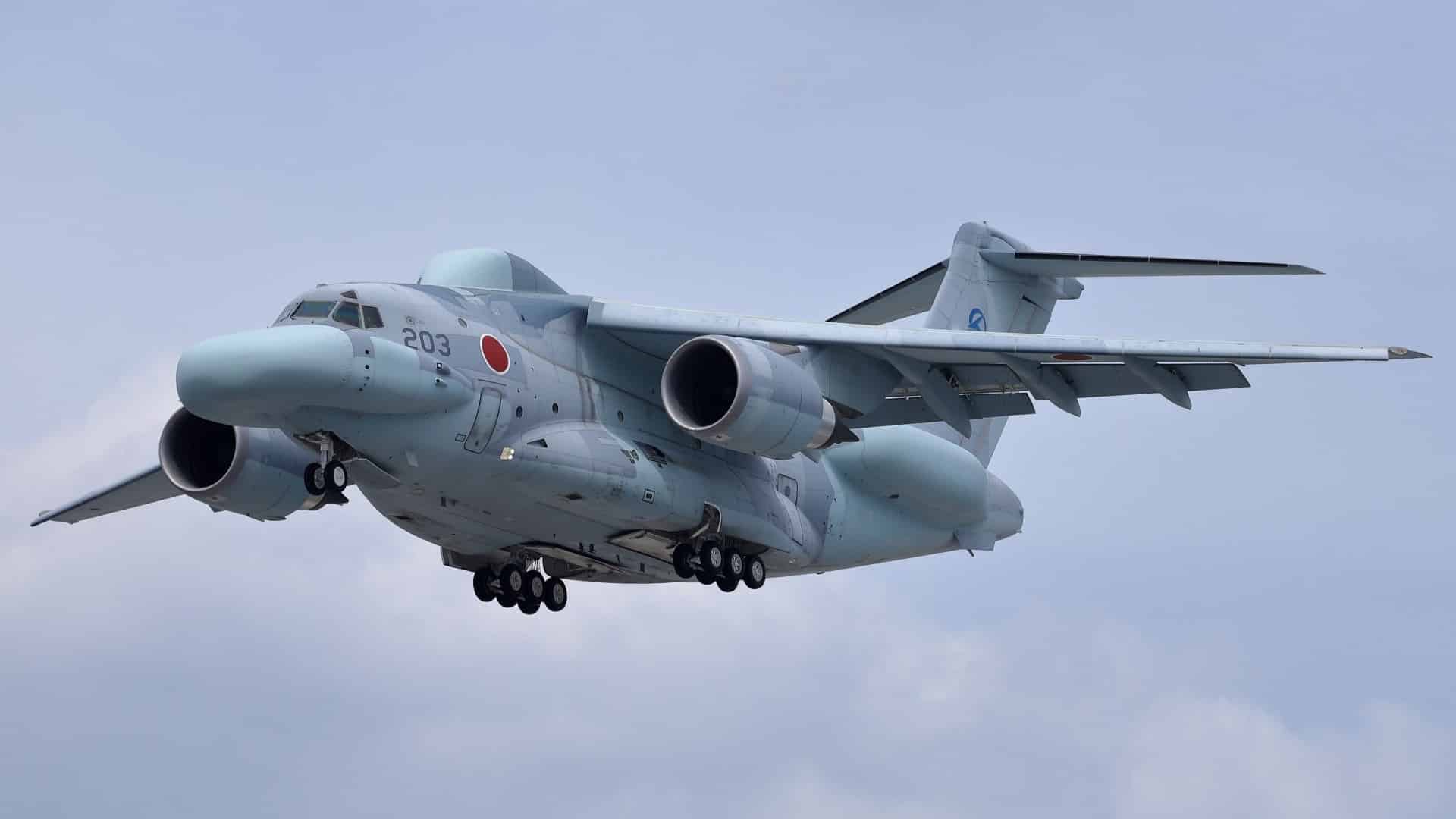 Japan’s XEC-2 Stand-Off Jammer Aircraft Begins Operational Flight Testing